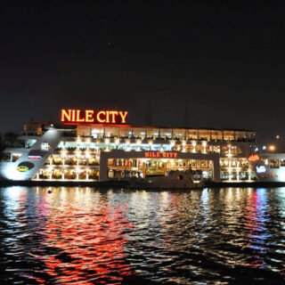 Cena Crucero por el Nilo y Espectáculo