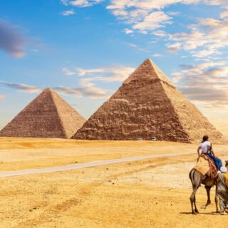Paseo en Camello o a Caballo por las Pirámides