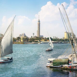 Paseo en Faluca por el Nilo en El Cairo